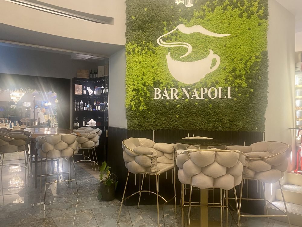 Hotel Vicino al Bar Napoli a Mergellina | Servizio H24 | H Rooms