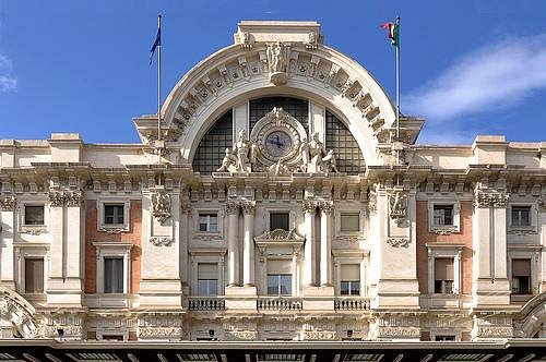 Hotel a Napoli Vicino alla Metro: La Tua Base Ben Collegata a Mergellina