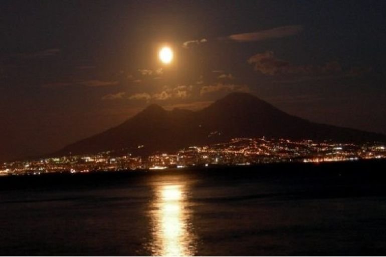 Weekend a Napoli a Luglio 2026: Musica, Mare e Relax nel Cuore di Mergellina